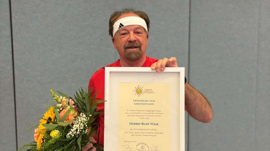 Rudi Volk zum Ehrenmitglied ernannt